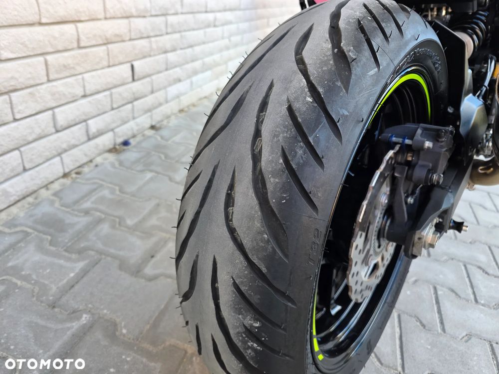 Kawasaki Z 900 - 14