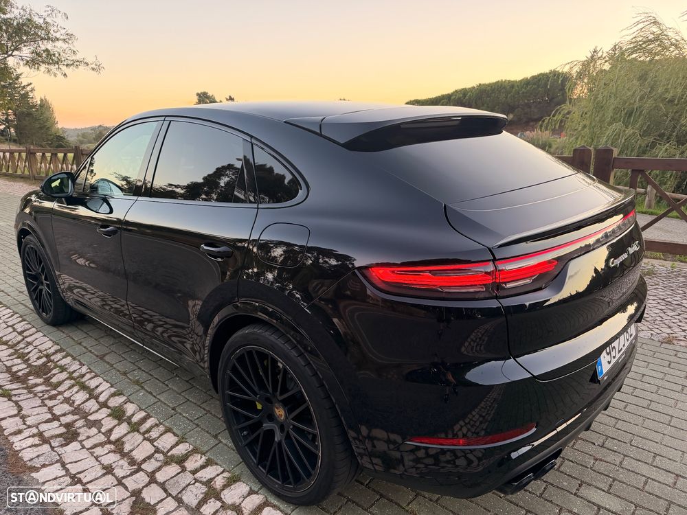 Porsche Cayenne Coupé Turbo S E-Hybrid - 10