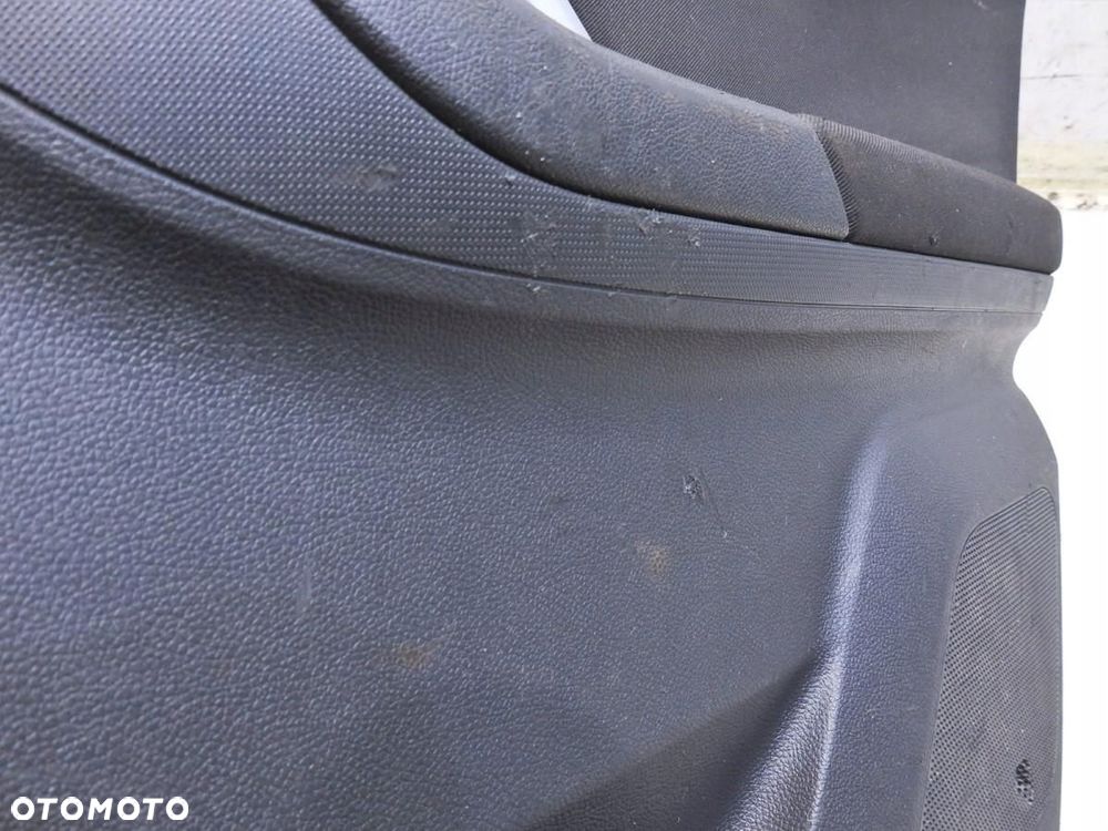 TAPICERKA DRZWI PRAWY TYŁ SKODA FABIA II KOMBI 5J9867212 - 8