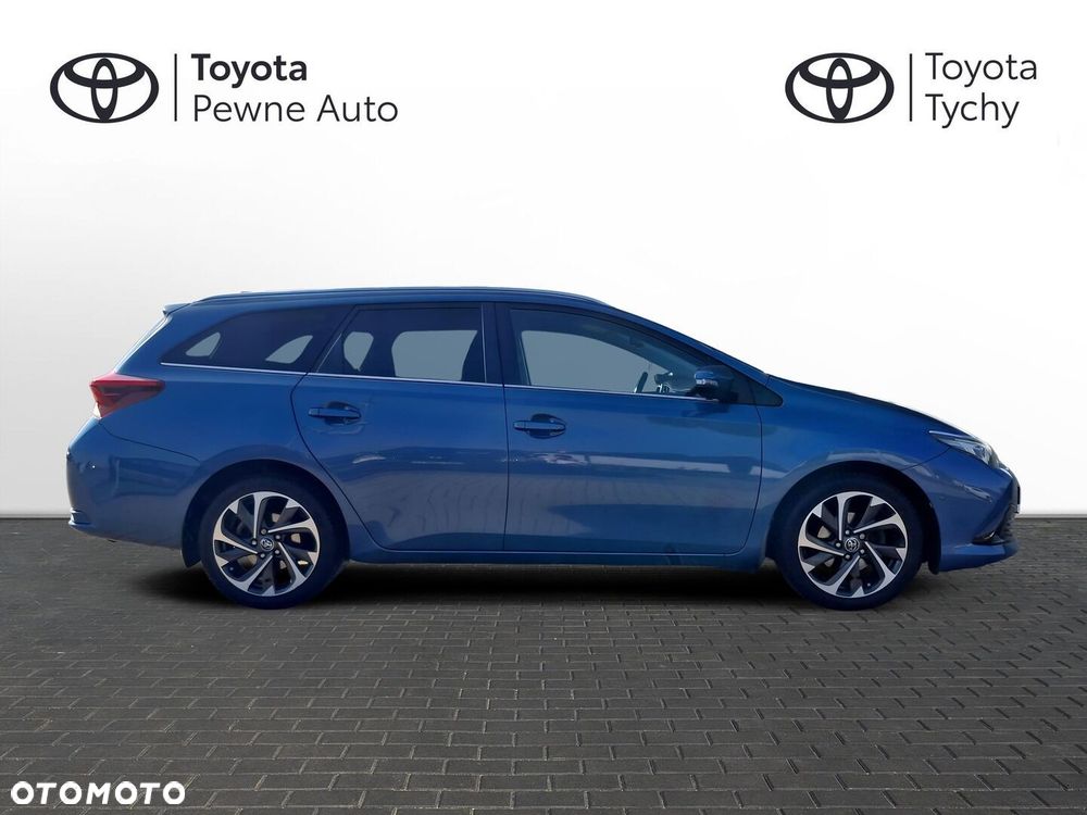 Toyota Auris 1.6 Premium Comfort - 18