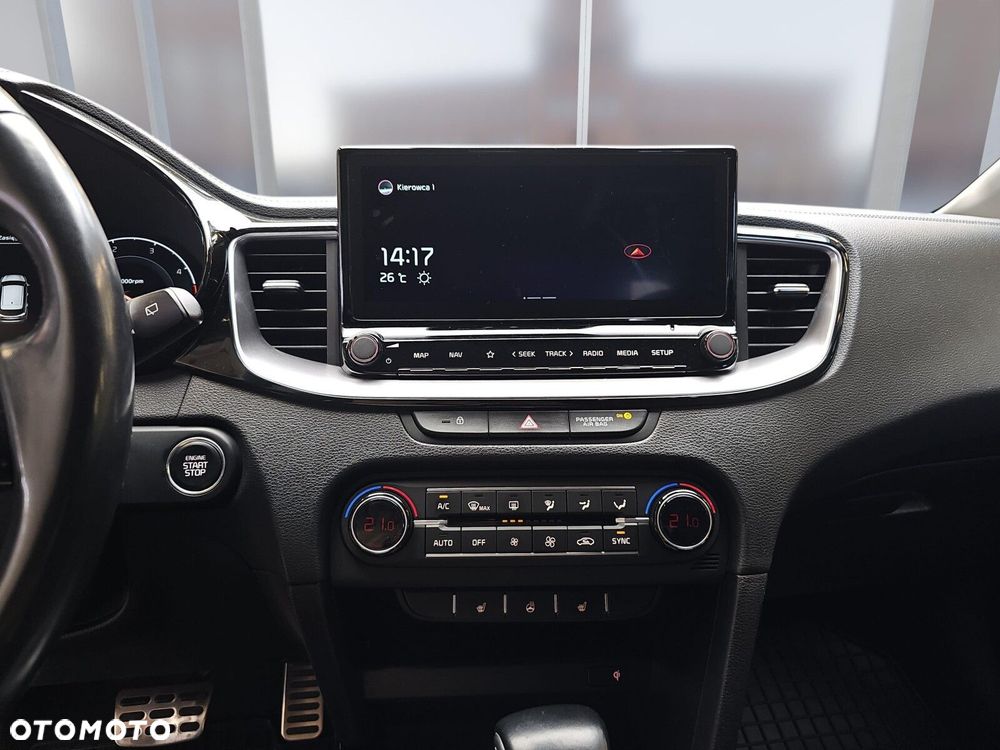 Kia Ceed 1.6 CRDi mHEV L DCT - 18