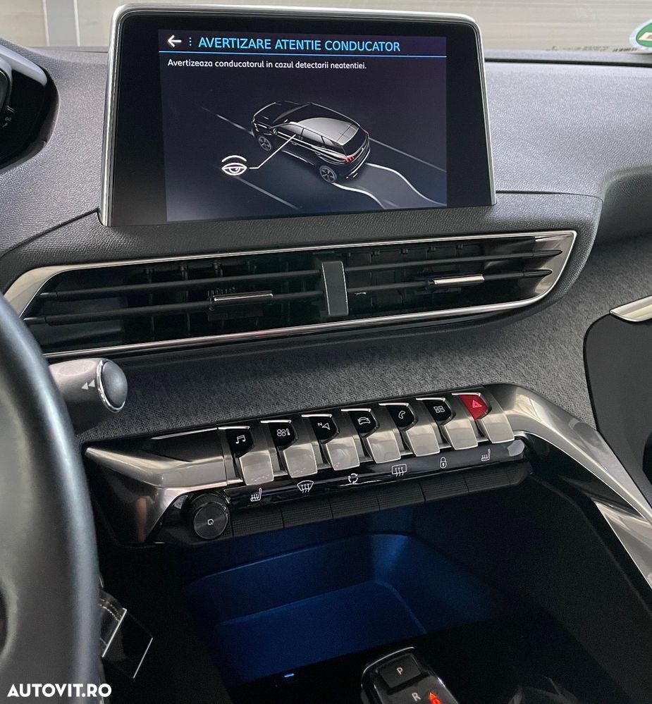 Peugeot 3008 2.0 BlueHDI S&S EAT8 GT - 17