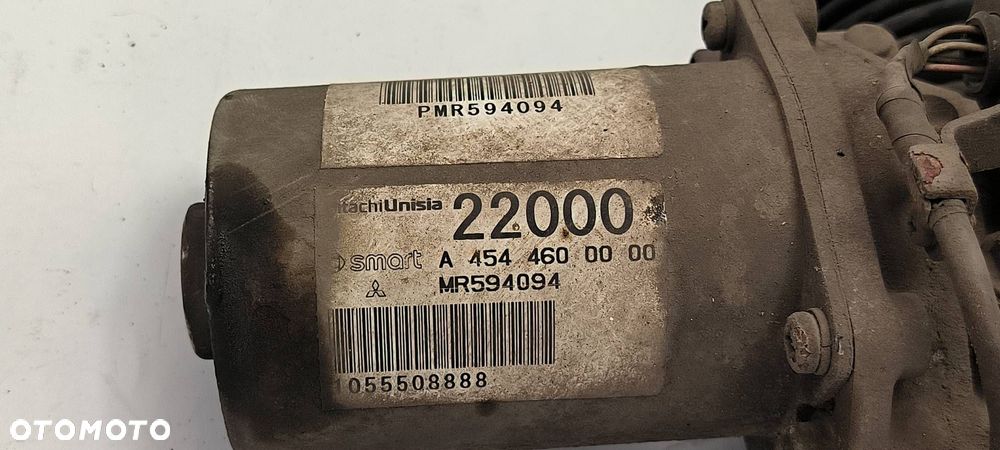 MAGLOWNICA MITSUBISHI COLT MR594094 - 6