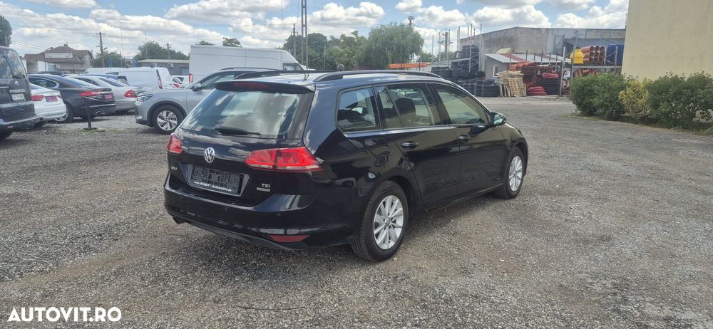 Volkswagen Golf - 3
