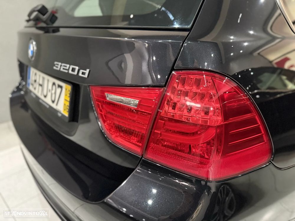 BMW 320 d Navigation - 17