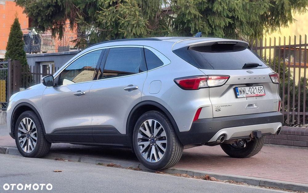 Ford Escape 2.0 EcoBoost AWD Titanium - 3