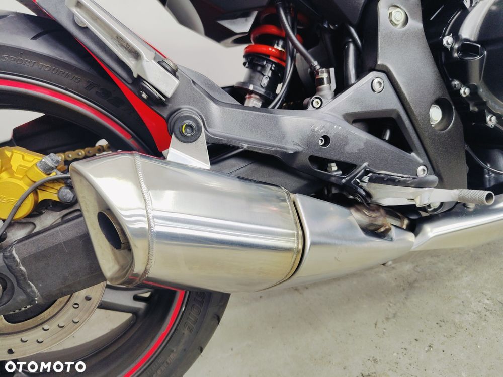Honda CBR - 11