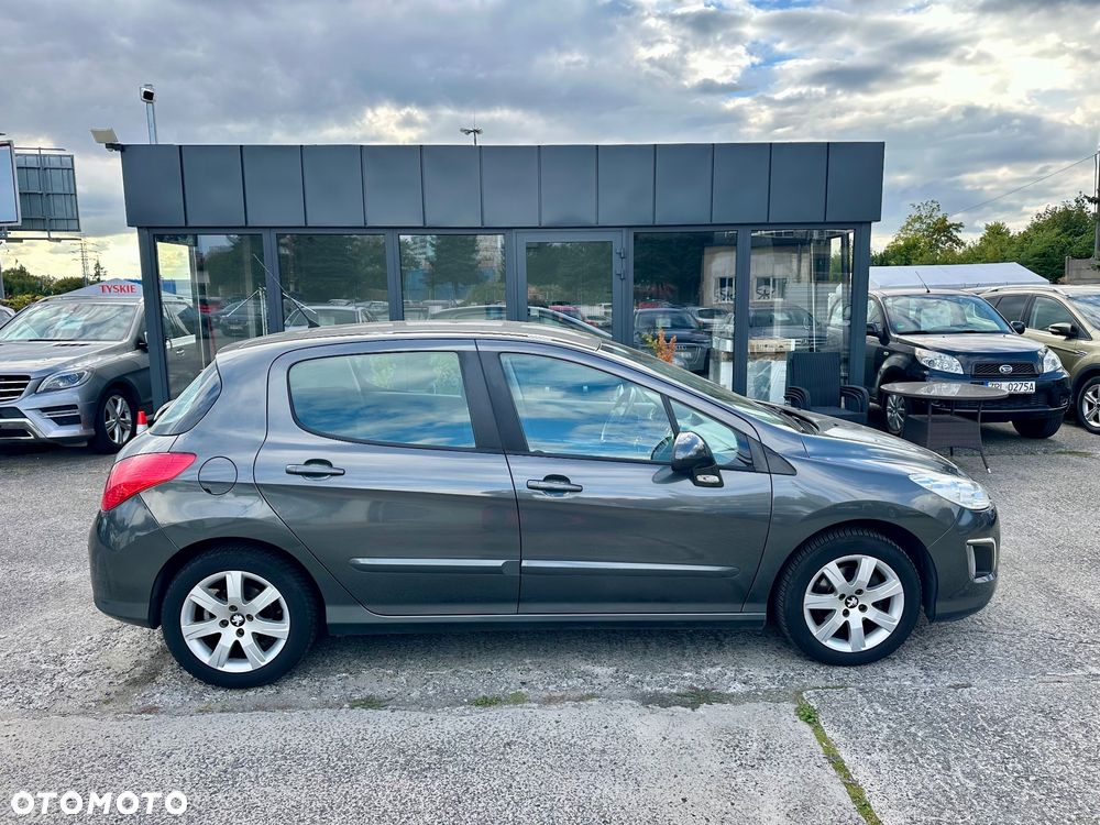 Peugeot 308 120 VTi Premium - 11