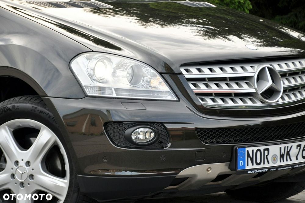 Mercedes-Benz ML - 12