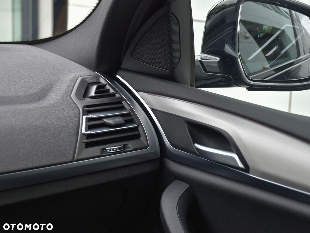 BMW X4 - 31