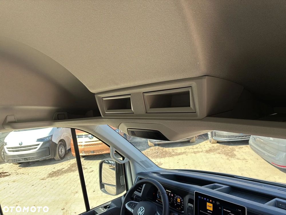 Volkswagen Crafter 35 AUTOMAT/Fugron L4H3, 2.0BiTDI 177KM, 4490mm, Wysoki dach, r.o. 4490 - 36