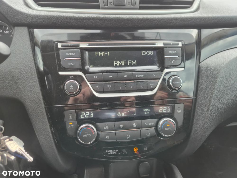 Nissan Qashqai 1.2 DIG-T N-Connecta - 5