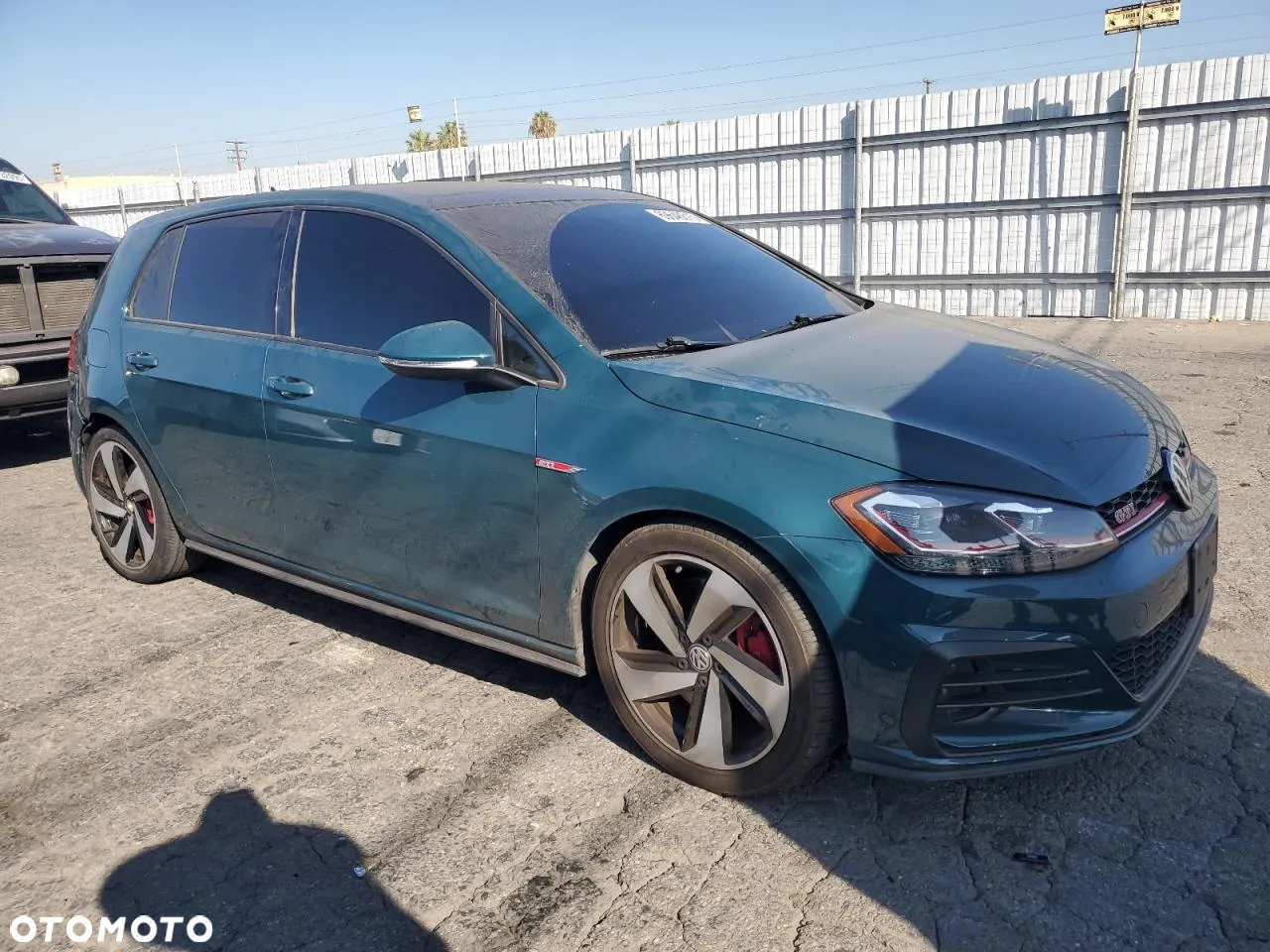 Volkswagen Golf GTI Performance BlueMotion Technology DSG - 3