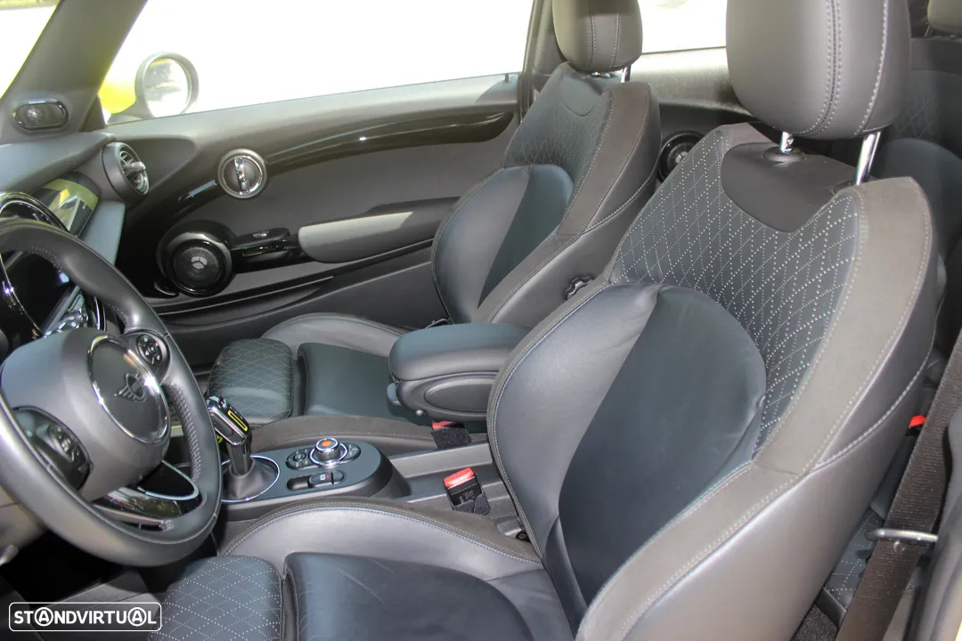 MINI 3 Portas Cooper SE Premium Extra Resolute Edition - 11