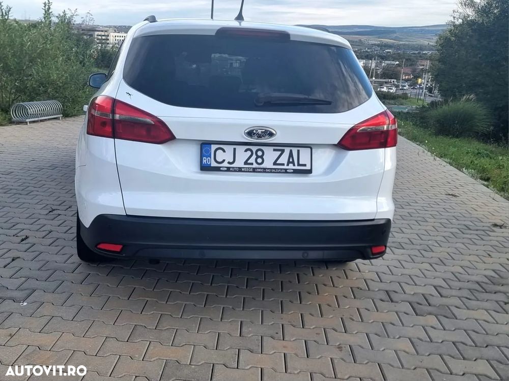 Ford Focus 1.5 TDCi Titanium - 10