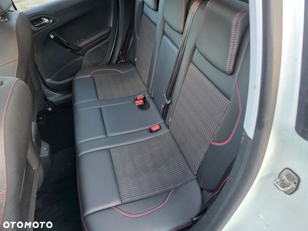 Peugeot 2008 BlueHDi FAP 120 STOP & START GT-Line Edition - 11