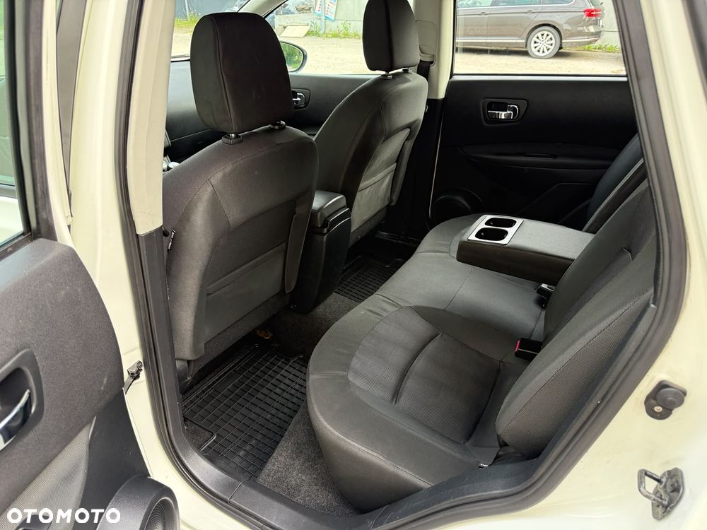 Nissan Qashqai 1.6 DCi Acenta EU6 - 17
