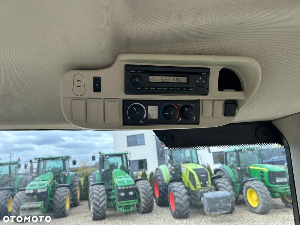 John Deere 6125R - 18