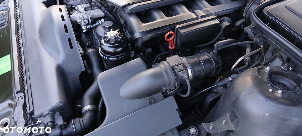 BMW Seria 5 - 16