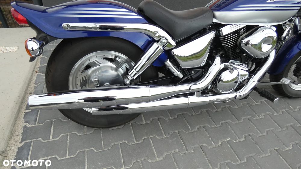 Suzuki Marauder - 11