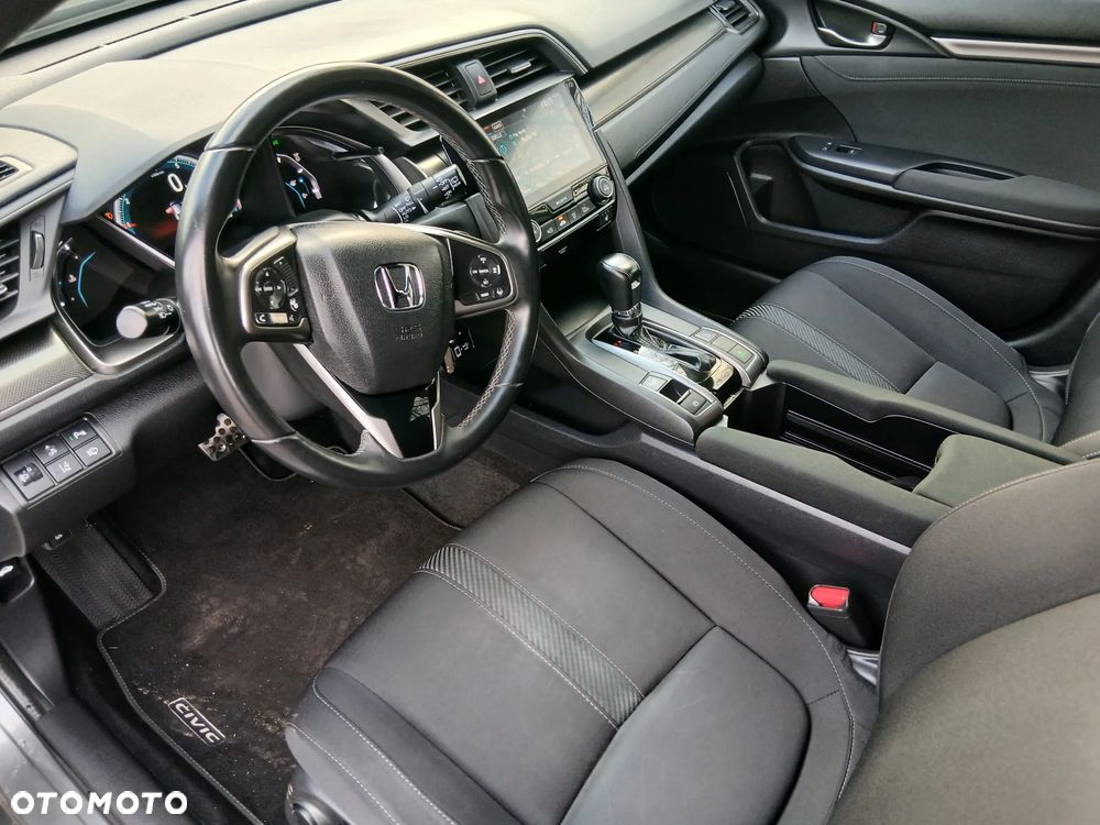 Honda Civic 1.0 i-VTEC Turbo CVT Elegance - 15