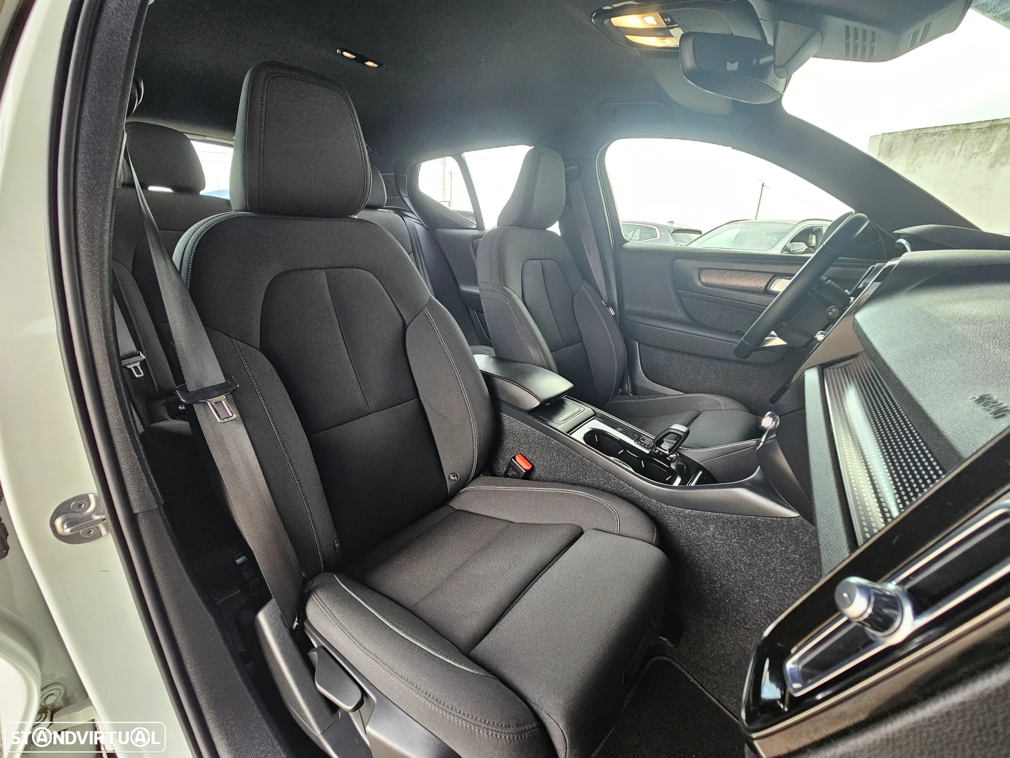 Volvo XC 40 Recharge Plus - 40