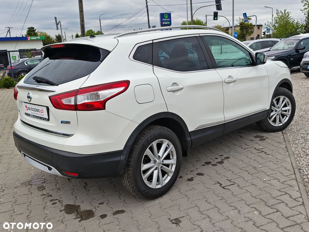 Nissan Qashqai 1.6 dCi DPF Start/Stop acenta - 9
