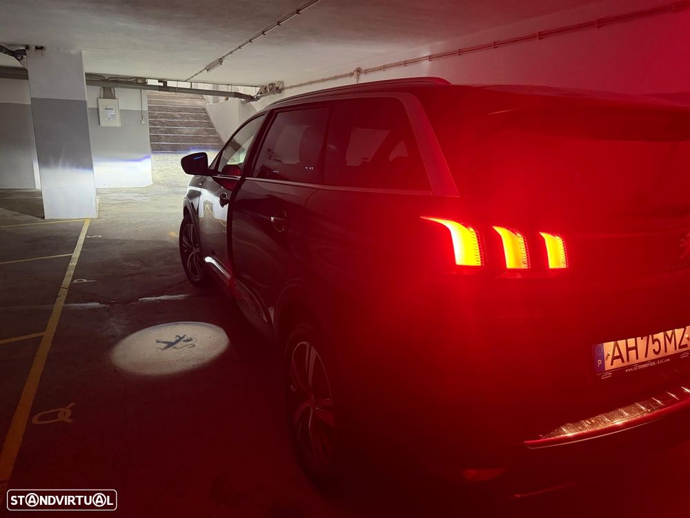 Peugeot 5008 1.6 BlueHDi GT Line EAT6 - 24