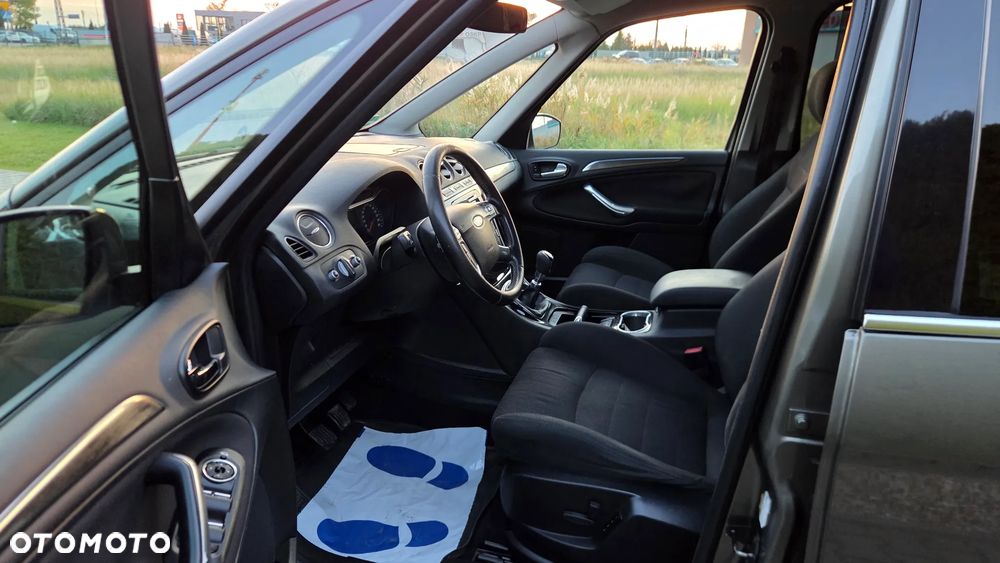Ford Galaxy 2.0 TDCi Titanium - 24