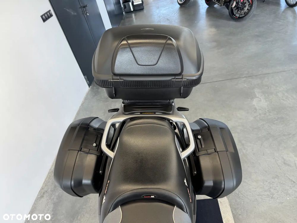 Honda XL - 27