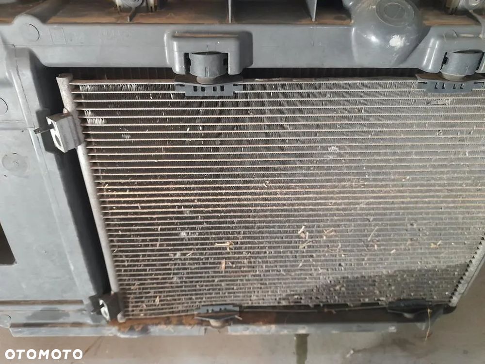 Pas przedni chłodnice wentylator komplet Citroen C3 Picasso 1.4 VTI 1.6 VTI - 4