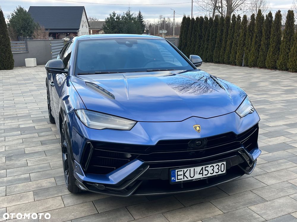 Lamborghini Urus - 3
