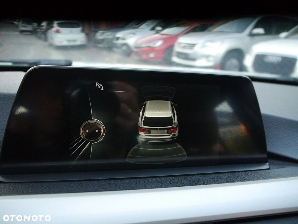 BMW Seria 3 318d Luxury Line - 20