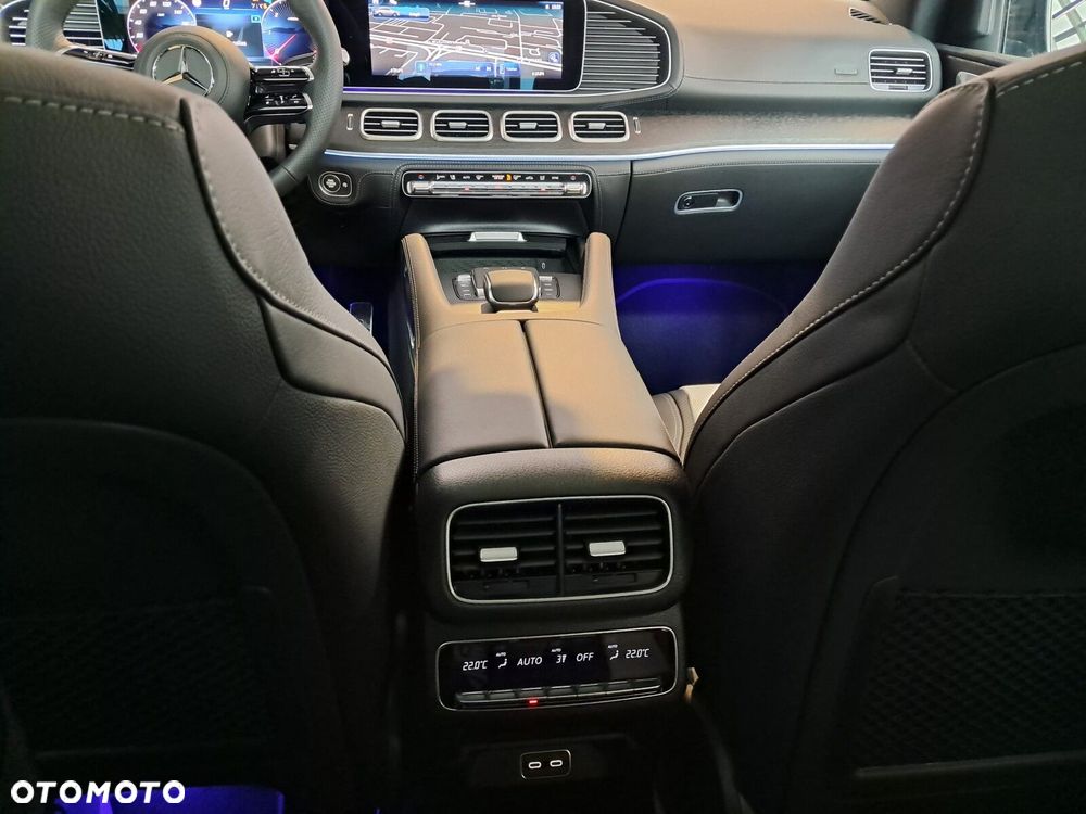 Mercedes-Benz GLE - 39