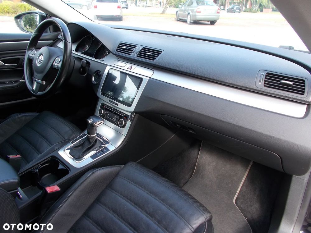 Volkswagen Passat CC 3.6 V6 4Motion DSG - 13