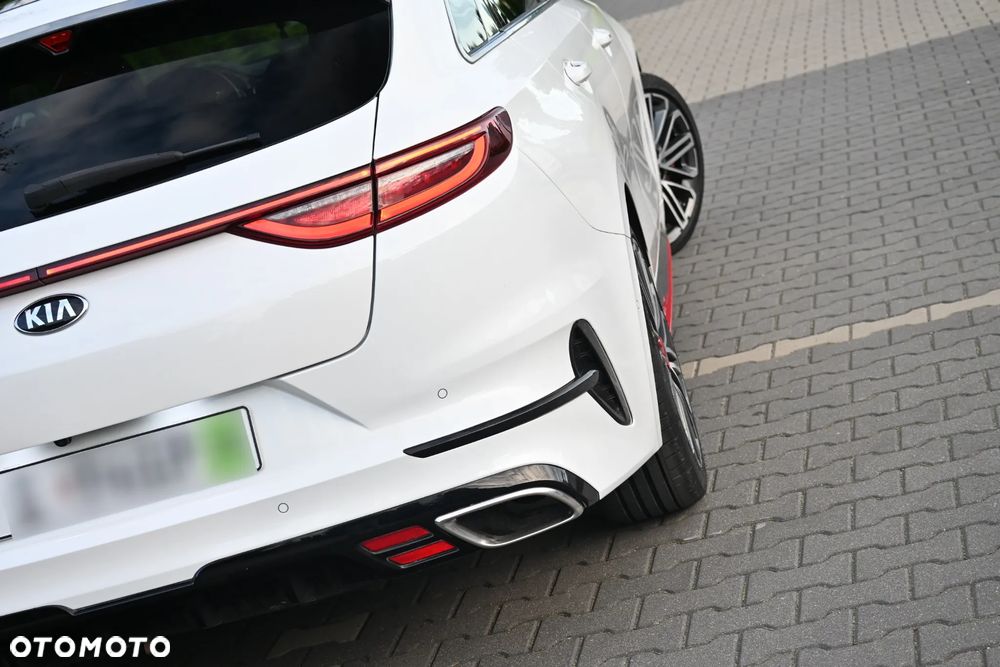 Kia ProCeed 1.6 T-GDI DCT7 OPF GT - 13