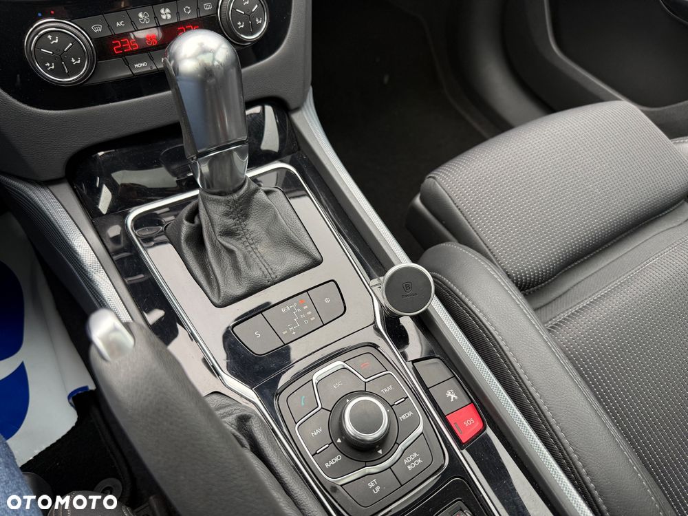 Peugeot 508 SW HDi 160 Automatik Allure - 32