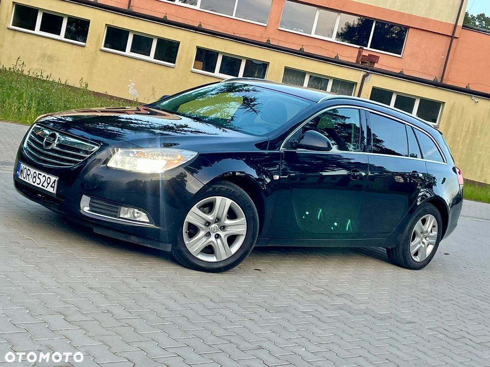 Opel Insignia - 1