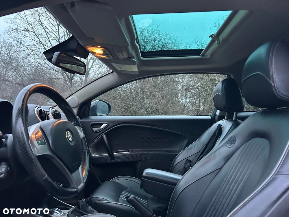 Alfa Romeo Mito 1.4 TB MultiAir Distinctive S&S TCT - 17