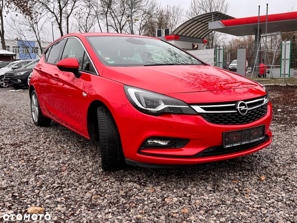 Opel Astra 1.4 Turbo Innovation - 11