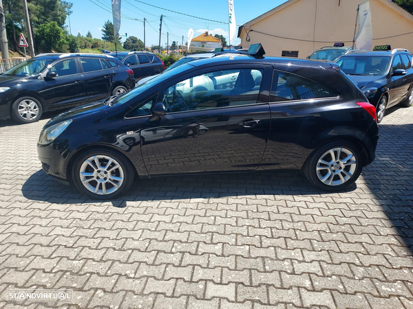 Opel Corsa 1.2 Black Edition