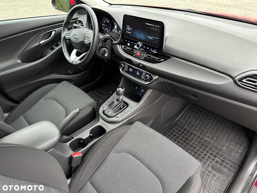 Hyundai i30 1.0 T-GDI DCT Connect & Go - 12