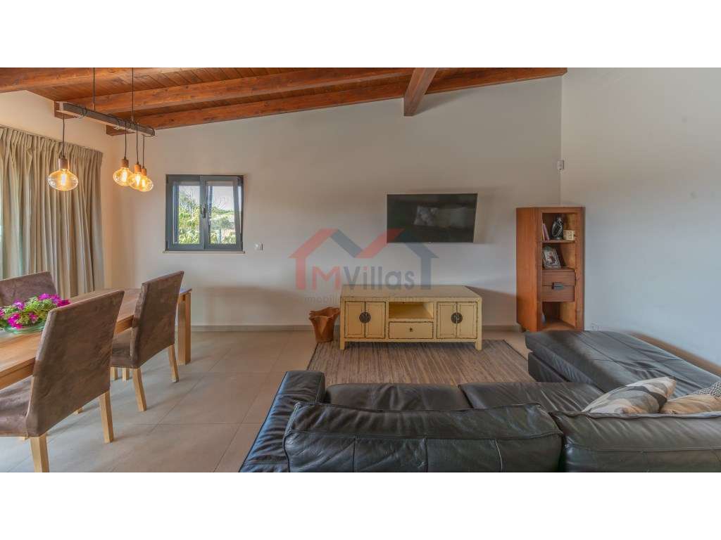 Moradia V3+1 - Faro - Grande imagem: 2/23