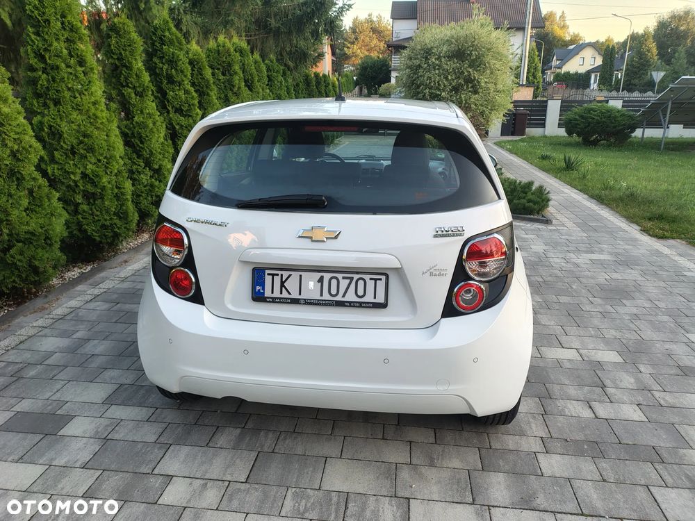 Chevrolet Aveo - 8