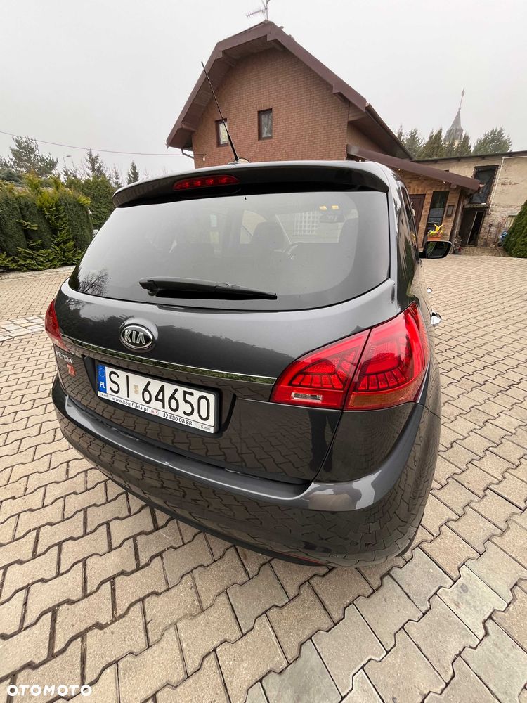 Kia Venga - 2