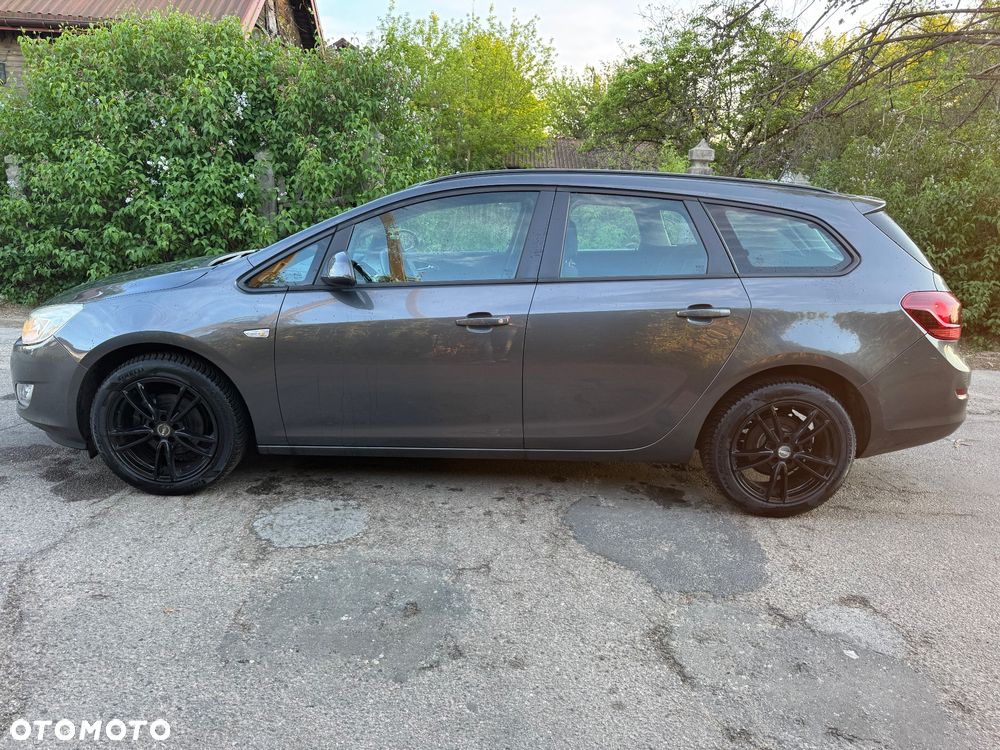 Opel Astra 1.6 Color Edition - 8