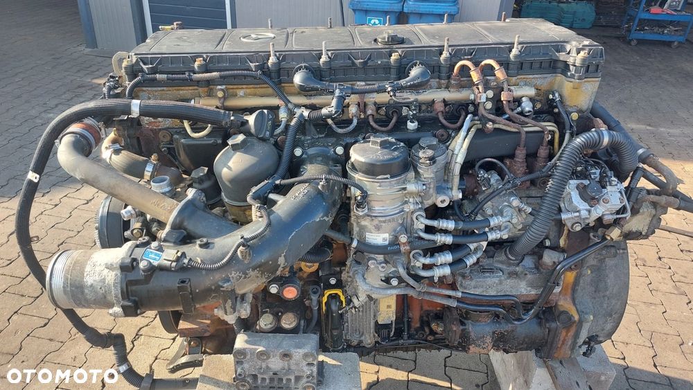 MERCEDES ACTROS MP4 OM470-906 EURO 6 GŁOWICA Z ZAWORAMI - 2