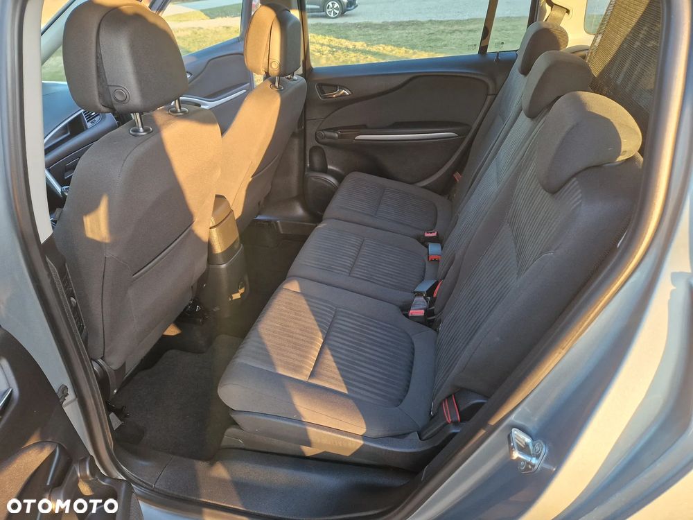 Opel Zafira Tourer 1.4 Turbo Active - 10