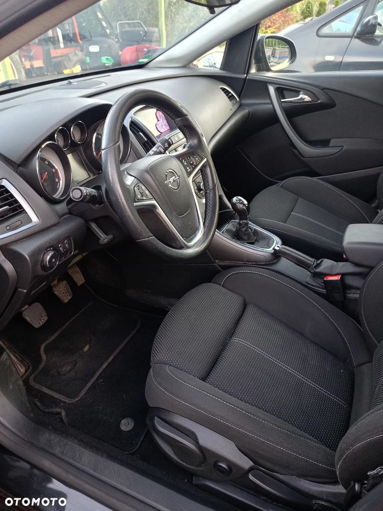 Opel Astra IV 1.6 CDTI Sport - 9