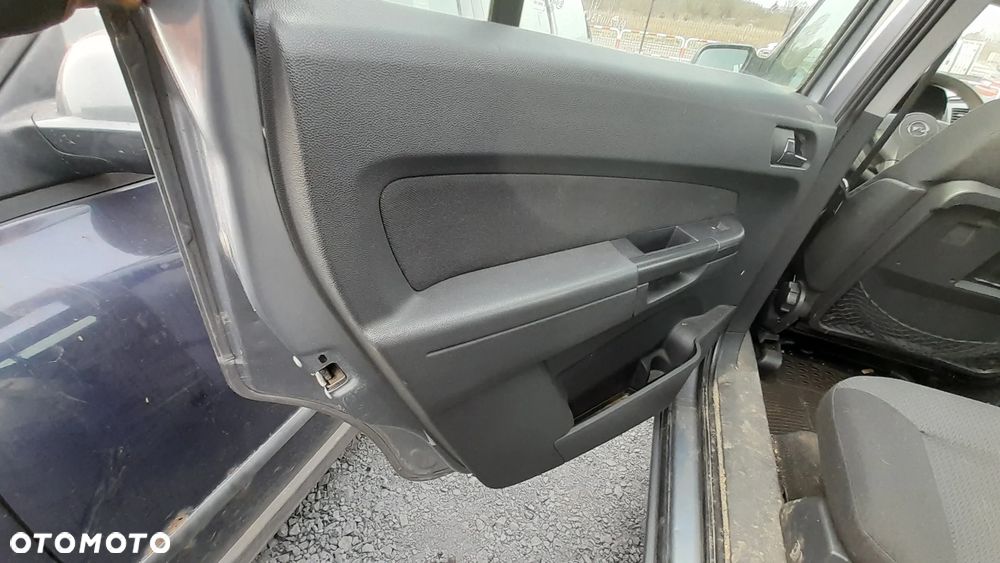OPEL ZAFIRA B II DRZWI LEWY TYŁ TYLNE LEWE KOMPLETNE Z163 nr. 94/3 - 4